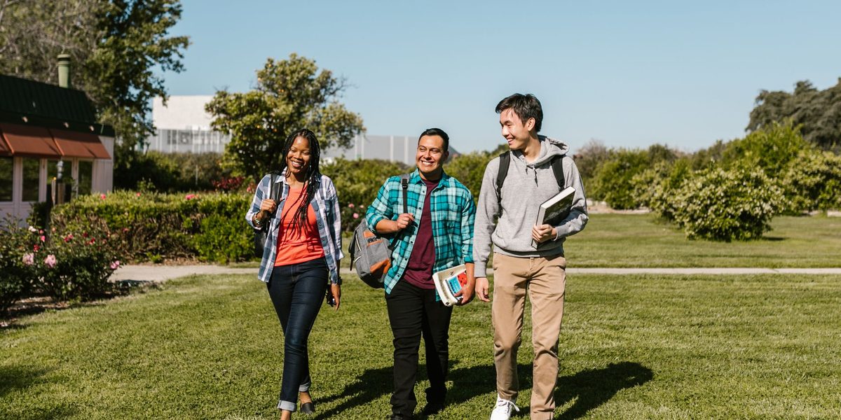 Finding Your People: A First-Year Guide to Campus Friendships