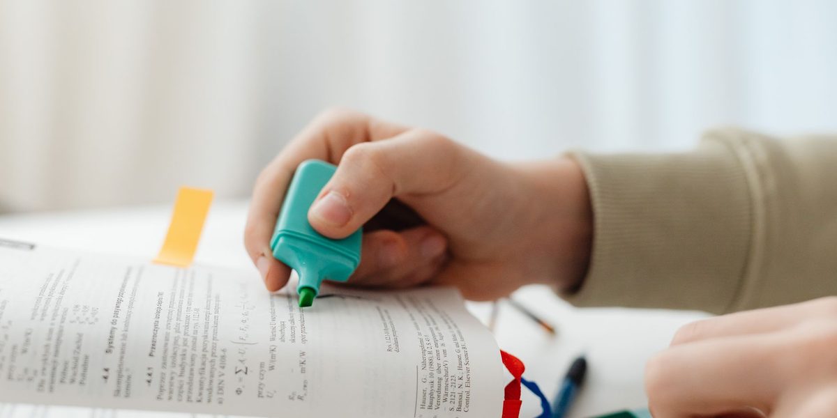How to Read Dense Course Material Without Losing Hours