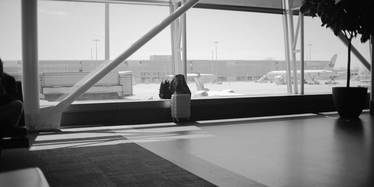 Turn a Long Layover Into a Bonus Destination With Smart Stopover Planning