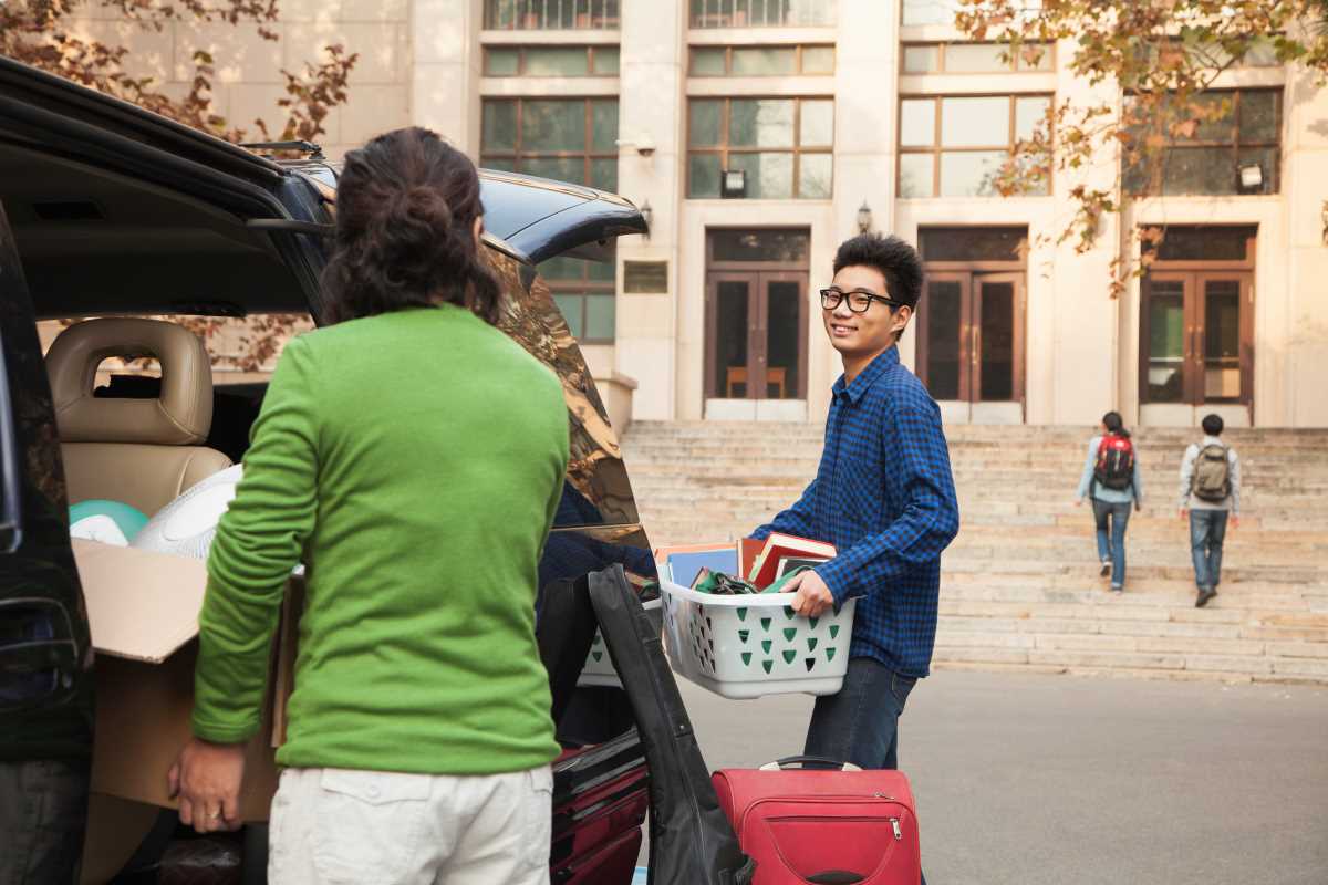 From Dorm to Apartment - Tips for Your First Move Off-Campus